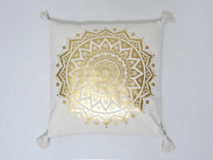 COJIN NATURAL/DORADO 45X45 C