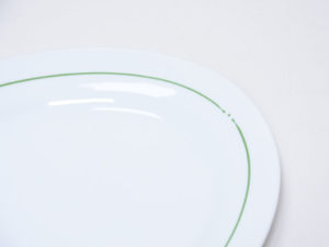 BANDEJA OVAL LINE VERDE 30X21CM