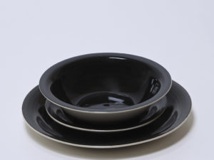PLATO LOZA LLANO Ø26CM NEGRO