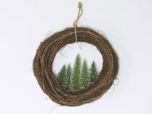 CORONA FOREST C/LUZ Ø40CM