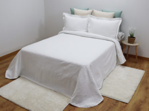 COLCHA PAUL BLANCA