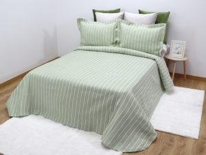 COLCHA RAYA VERDE