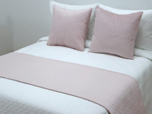 PIE DE CAMA TERCIOPELO 60X230 ROSA