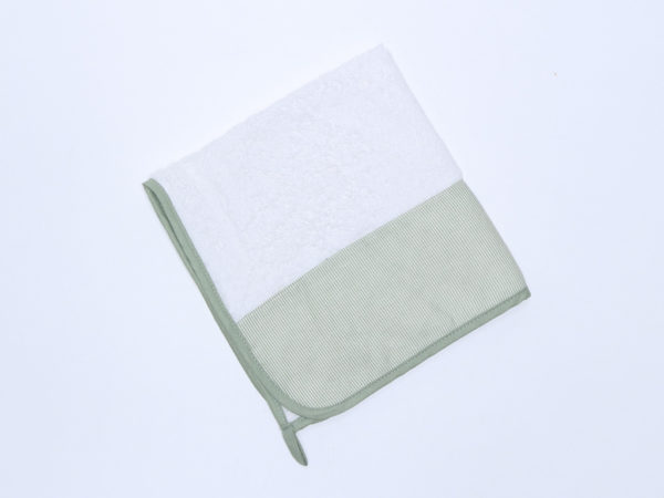 PAÑO RIZO RAYAS VERDE APLIQUE