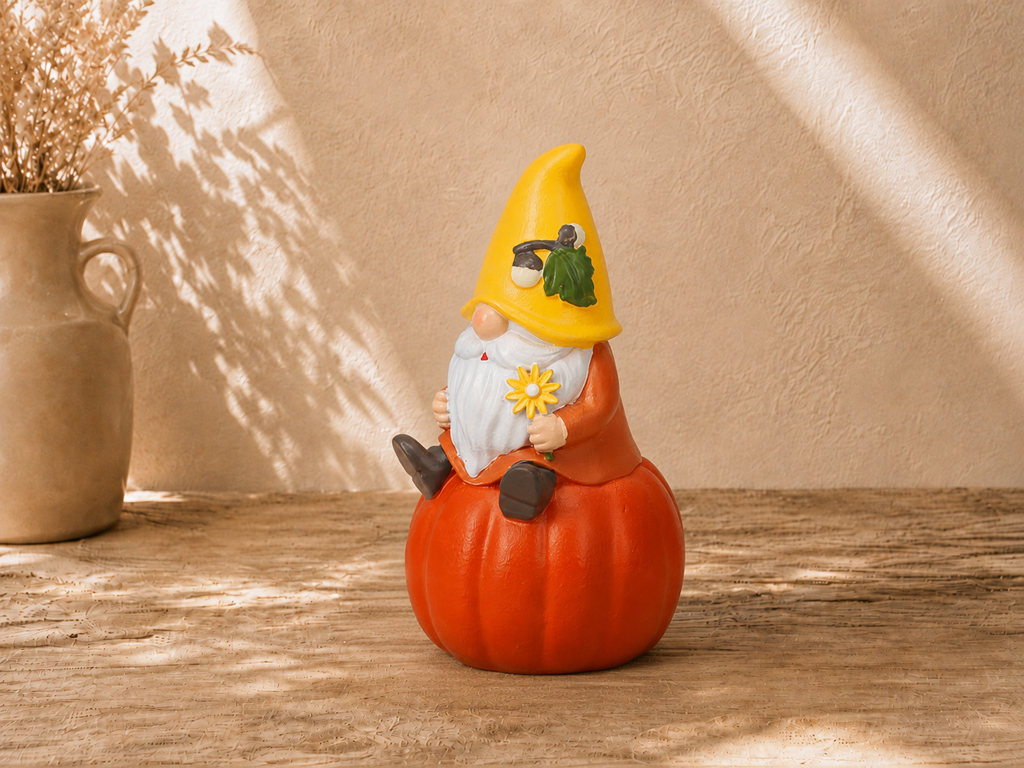 GNOMO EN CALABAZA 6X12 GORRO AMARILLO