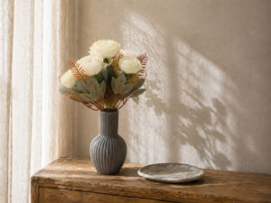 RAMO FLORES ENVEJECIDO CREMA 30CM