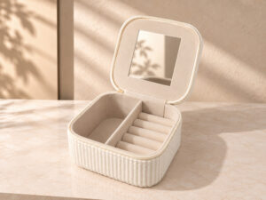 JOYERO MINI RECTANGULAR TERCIOPELO CRUDO